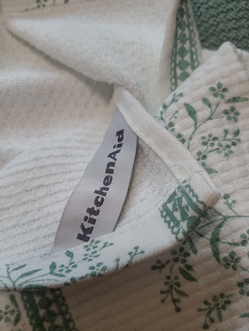 KitchenAid Floral Kitchen Towel Set - Picture 7 of 9